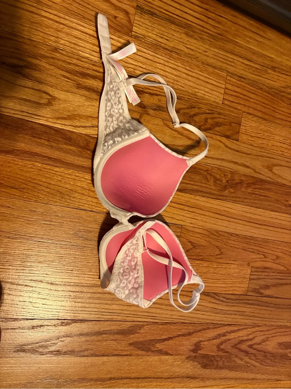 PINK Victoria's Secret white Lace push up Bra - Picture 3 of 3